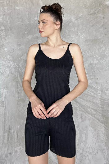 GÜLSELİ Black Women's Double Suit with Self-Stripe Patterned Shorts