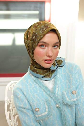Silk Home 73072-05 Model Soft Scarf