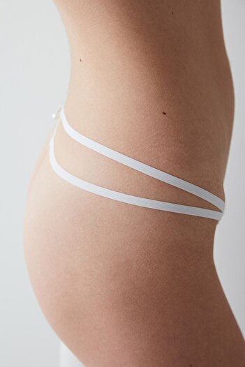Penti White Lace Lacy String Panties