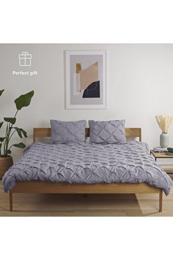 Blumtal Pleated bed set, 200 x 200 cm, duvet cover and 2 pillowcases 65 x 65 cm, grey, Blumtal