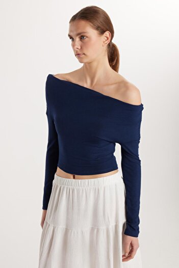 Tudors Women's Slim Fit Slim Fit Boat Neck Viscose Navy Blue Blouse