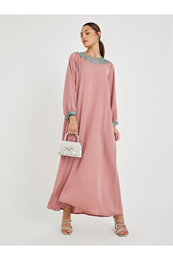 Styli Patchwork Detail Cuffed Sleeves Jalabiya