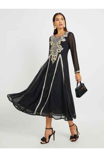 Keenly By Styli Embroidered Lace Detail Round Neck A-Line Jalabiya