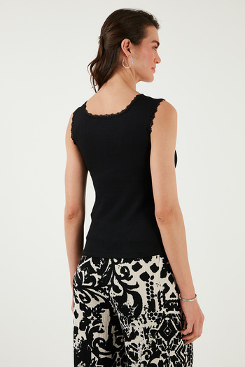 Lela Slim Fit Χοντρό Δαντελένιο Τετράγωνο Γιακά Περιστρεφόμενο Πακέτο 2 Μονό ΜΟΝΟΚΡΑΣΙΟ 5864979S2