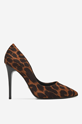DeeZee Women's Pumps on a stiletto low brown stiletto 37