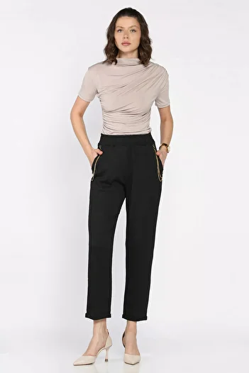 GÜLSELİ Black Women's Elastic Waist Double Leg Trousers with Chain Accessories