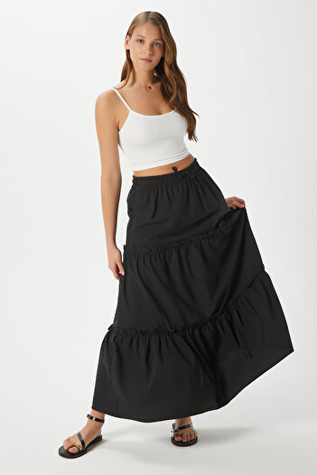 Ritnice Women's Elanora Black Lined Layered Poplin Skirt