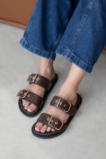 STRASWANS Gita Women's Buckle Detail Daily Comfort Leather Slippers Brown