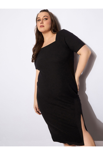 Sassafras By Styli Plus Size Ribbed Square Neck Short Sleeves Midi Dress