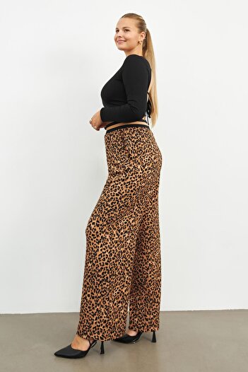 Curly LEOPARD PATTERN WAIST BEAN PANT