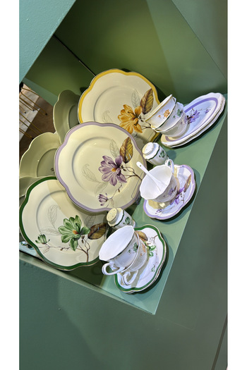 hediye Esterhomedecor 42 Piece Porcelain Breakfast Set for 6 People