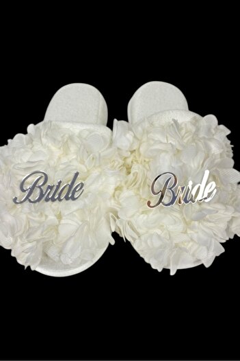 Massaltay White Floral Bride Bridal Slippers – Elegant and Stylish Design