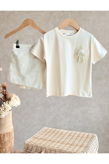 Alvadonna Girl's suit with shorts and skirt