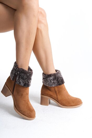 Zlato Tan Suede Boots - Γυναικείες, με τακούνι και λεπτομέρεια από γούνα