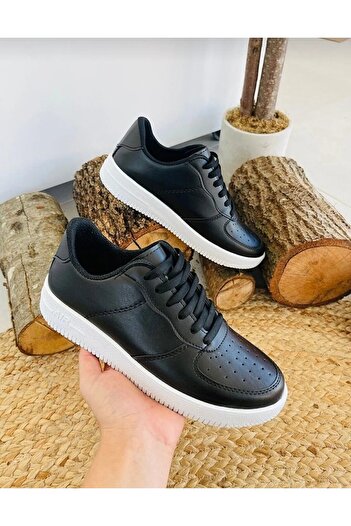 öz taha Air Siyah Beyaz Bağcıklı Sneaker