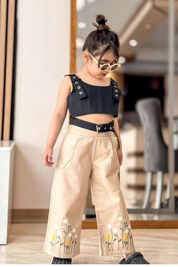Minigimin Cicileri My Little Girl's Daisy Embroidered Girl's Suit with Eyelet Detail - Beige