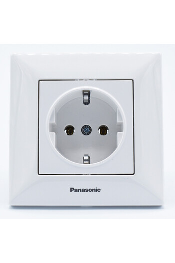 PANASONIC Arkedia Panasonic, ST, white, single socket outlet with Panasonic, ST, white