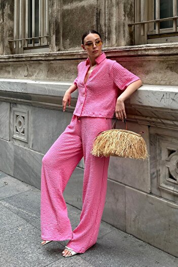 Swist Pembe Polo Yaka Crop Pantolon Kadın Bürümcük Alt Üst Takım