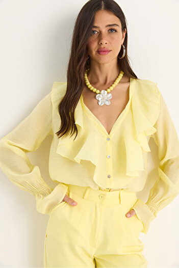 Bianco Lucci Women's Ruffled Collar and Gathered Sleeves Stylish Shirt 60283413