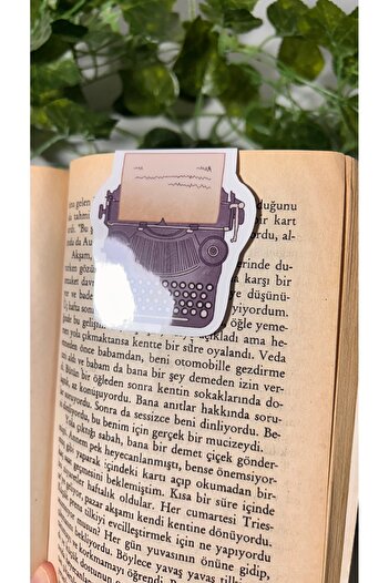 Handeto Kraft Typewriter Themed Magnet Bookmark Magnet Bookmark
