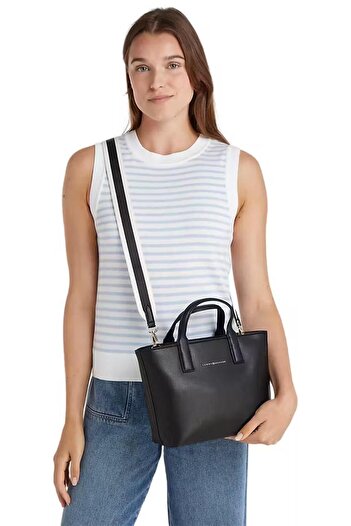 Tommy Hilfiger Dámská černá taška přes rameno (AW0AW17448-BDS)