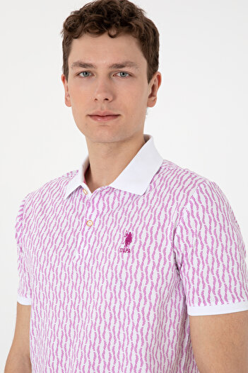 U.S. Polo Assn. Ανδρικό μπλουζάκι με κανονική εφαρμογή πόλο με βιολετί μοτίβο 50311944-VR037