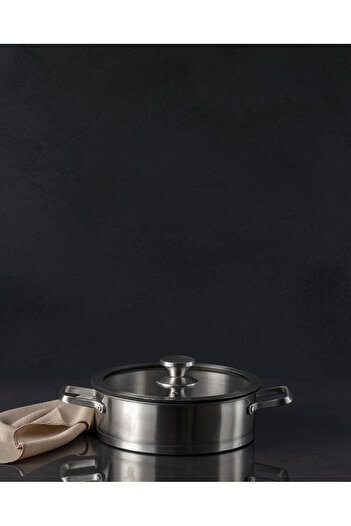 Madame Coco Raye Short Pot - Steel - 24 cm
