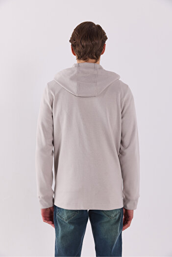 VENA Kevin Interlock Sweatshirt - Ice Gray
