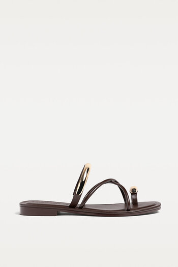 Stradivarius Flat sandals with metal detail
