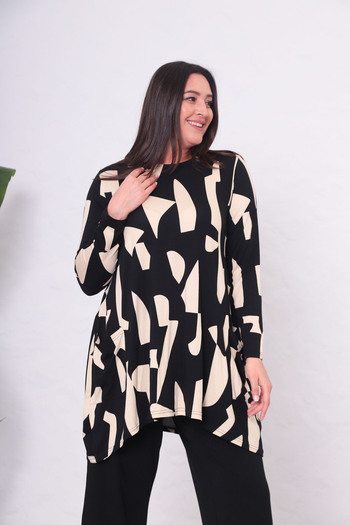 THE CABIN Women's Large Size Patterned Pocket Tunic