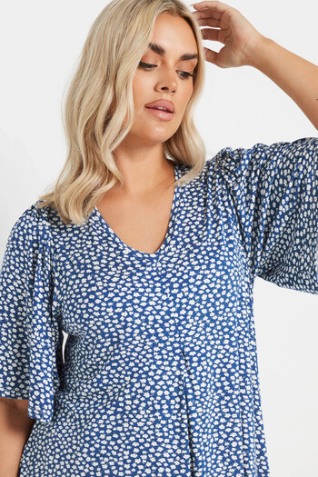 Stil Diva Plus Size V-Neck Short Sleeve Skirt Flared Patterned Blouse 303624