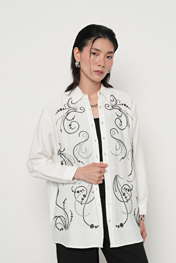 Orfeo Negro Women's Front Beaded Oversize Cut-Out Solid Color Shirt