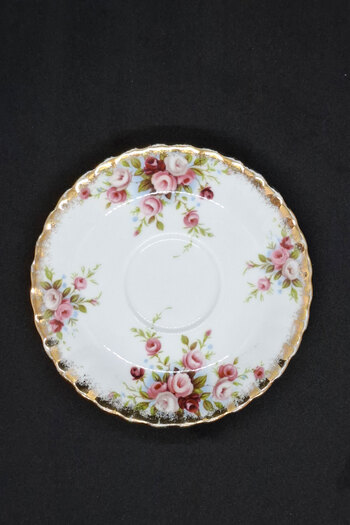 Royal Albert Cottage Garden Bone China England Antique Porcelain Coffee Cup Saucer 12 cm