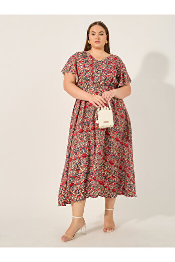 Styli Plus Size All Over Printed V Neck A-Line Midi Dress