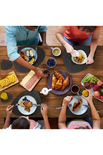 Self Power 6-Person 18 Piece Stylish Looking Oval Runner Presentation Set 40X32 Size