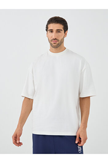 Styli Slogan Print Oversized Round Neck T-Shirt