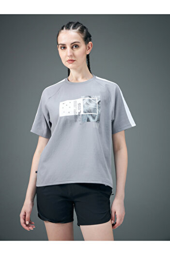 Technosport By Styli Graphic Print Crew Neck Stretch Crop T-Shirt