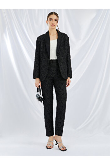 Styli Regular Fit Regular Length Floral Jacquard Blazer