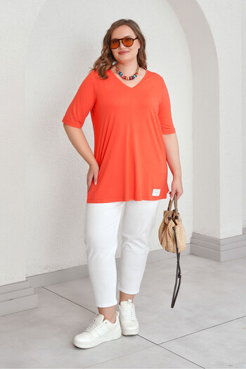 Büyük Moda V-NECK DUMPED BASIC TEE