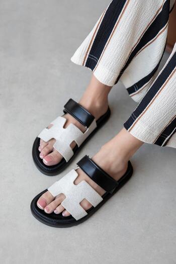 STRASWANS Papuci de damă Palmeira din piele cu bandă velcro, negru-răchită
