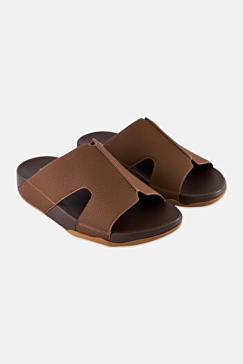 English Laundry Men Slip On Arabic Sandals, Dark Brown