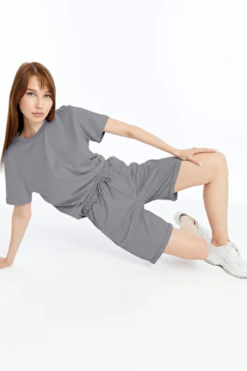 KRAVEN Women's 2-Piece Gray T-Shirt & Double Leg Shorts Set, Combed Cotton, Lycra Fabric Regular Fit