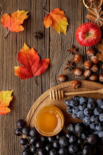media Self-adhesive and washable wall mural Food27 - grapes, 135 x 225 cm