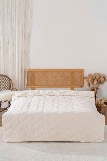 Rivaİstanbul Loura Double Double Sided Quilted Wool Quilt 195X215 cm