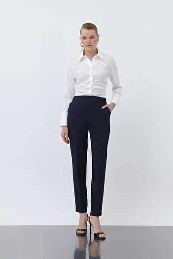 Puane Women's Carrot Cut Pants - 18242Pnt - Navy