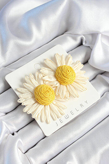 STİLLOVE Papatya Model White and Yellow Color Women's Earrings Sl12096