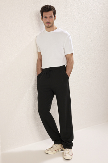 Trendyol Collection Black Camisole Pants with Stretchy Knitted Fabric - Comfortable Fit Tmnss25Pl00005