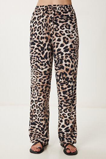 Happiness İstanbul Kadın Siyah Bej Leopar Desenli Viskon Gömlek Pantolon Takım WF00140