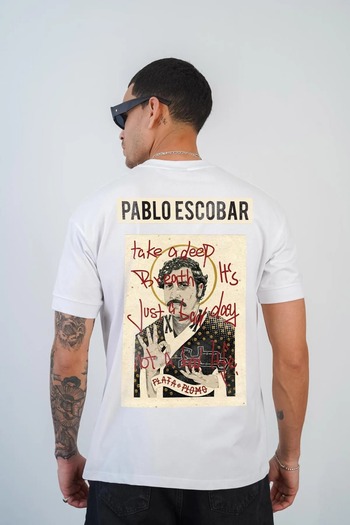 New Shine 1 tricou este un cadou pentru achiziții de 6 și peste în coș - Tricou oversize imprimat Pablo Escobar