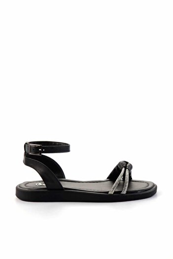 Bambi Women's Black Sandals K05875100509